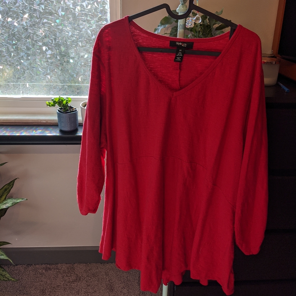 Red 3/4 Sleeves Top